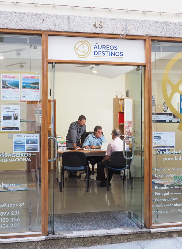 Áureos Destinos